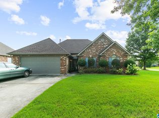 100 Hastings Ln, Maylene, AL 35114