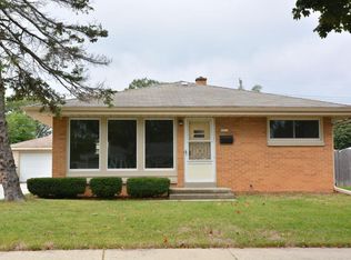 3713 S 77th St, Milwaukee, WI 53220