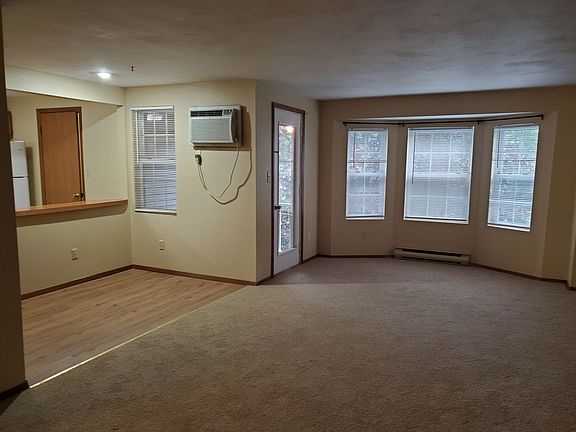 4th image of 469 Glendale Dr APT 25
