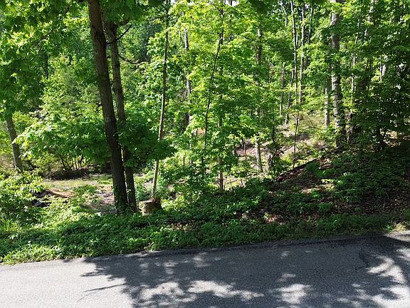 5th image of 535 Highwater Rd