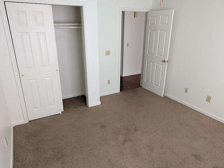 1754 River Rd #111-124-324 — Photo 10
