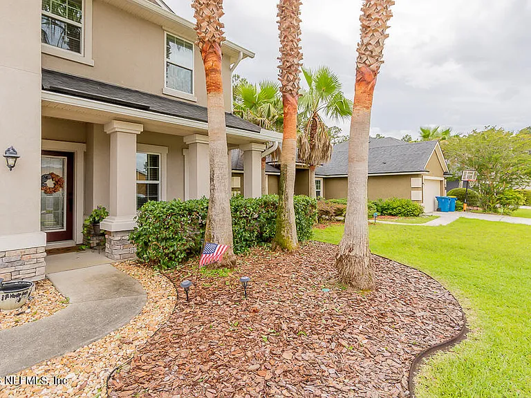 16284 Hunters Hollow Trl — Photo 6