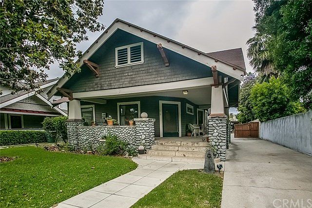 1st image of 379 Garfield Ave