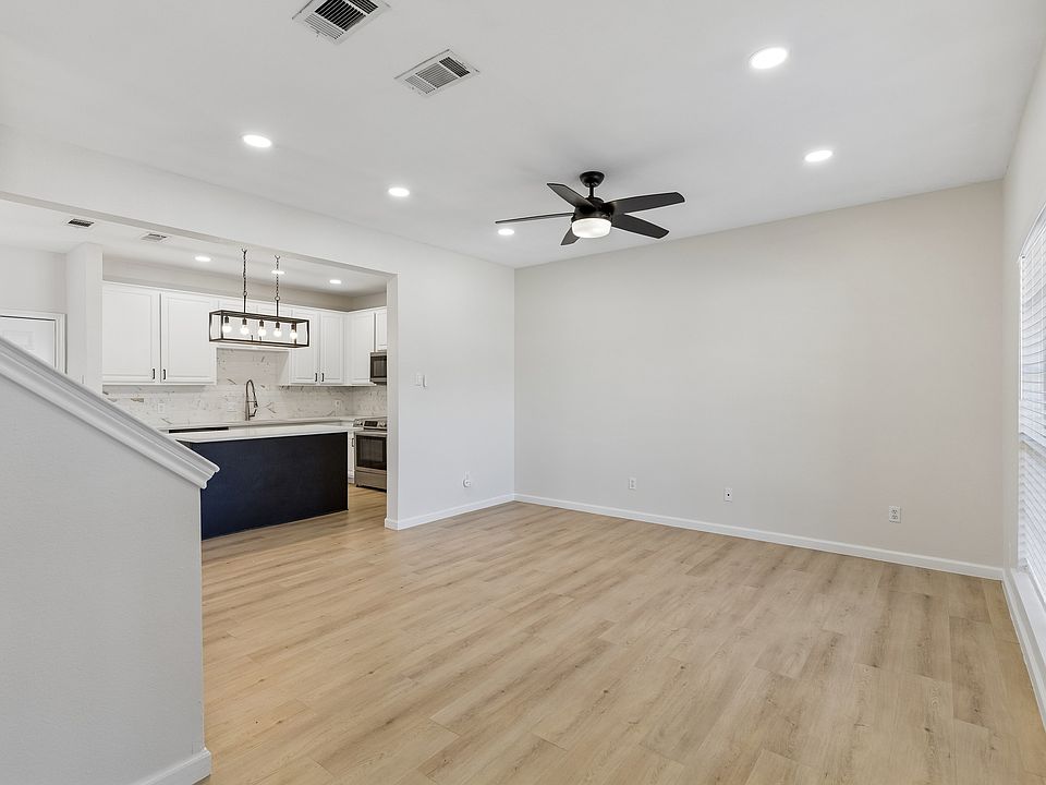 1st image of 8660 Hawthorne St #8660