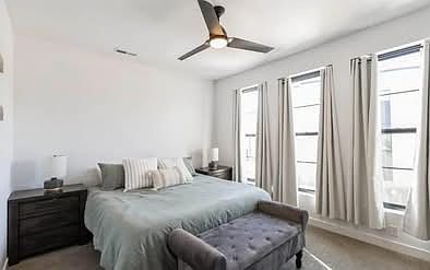 3rd image of 1393 Keosauqua Way