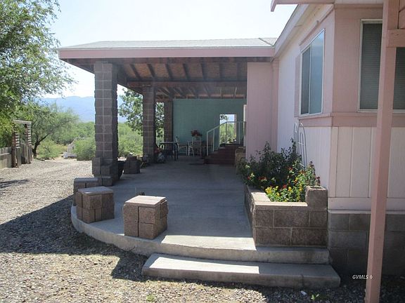 3rd image of 1555 E Baker Pl