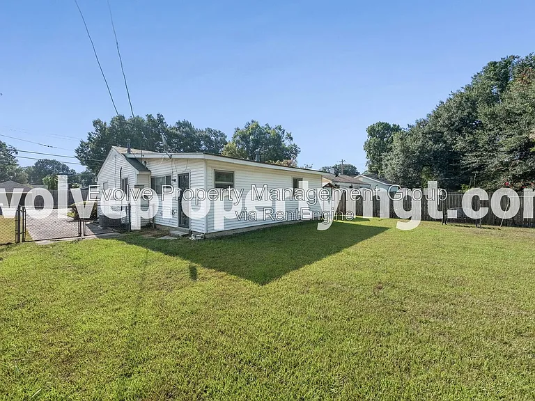 995 Avon Rd — Photo 19