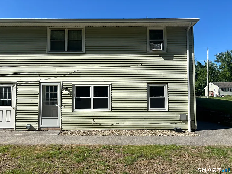 3 White Oak Rd #A — Photo 5