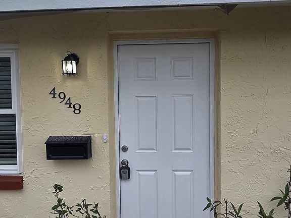 4th image of 4928 Getner St