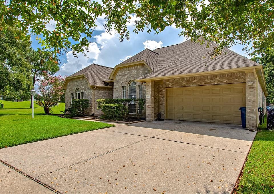 1st image of 18803 Walden Forest Dr