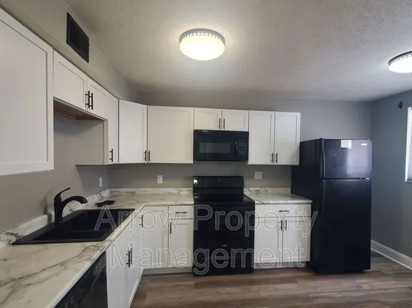 3840 S 46th St, Lincoln, NE