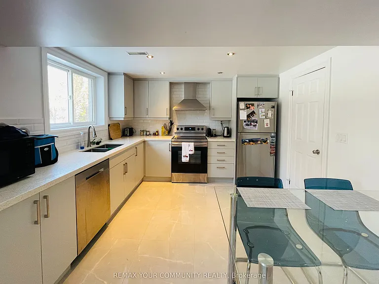 973 Wildwood Dr #BASEMENT — Photo 4