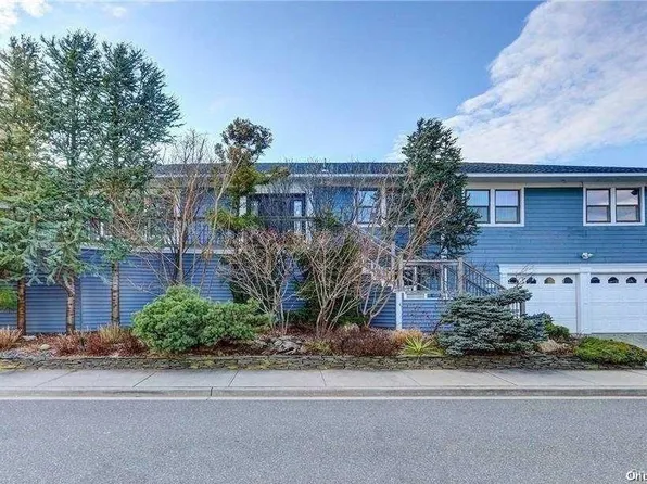14 Kensington St, Long Beach, NY 11561