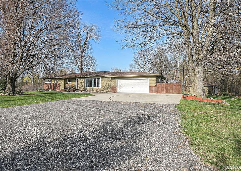 642 N Lake Pleasant Rd, Attica, MI 48412 Zillow