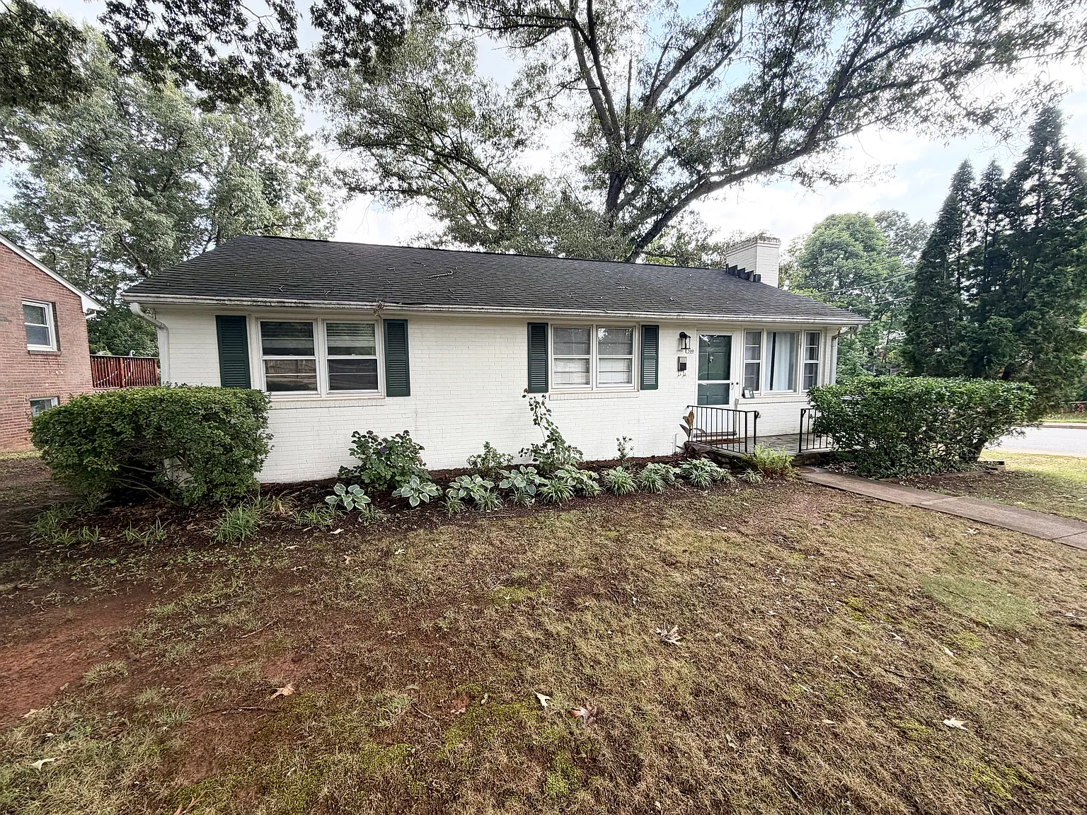 300 Harris Rd — Photo 1