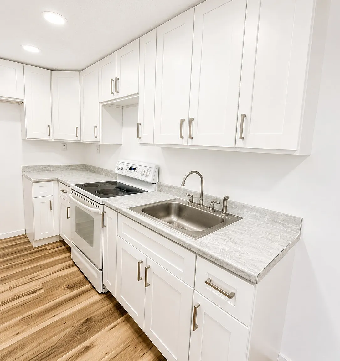 439 N 28th St. Louisville, Ky 40212 - — Photo 1