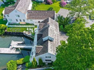 135 Dolphin Cove Quay, Stamford, CT 06902