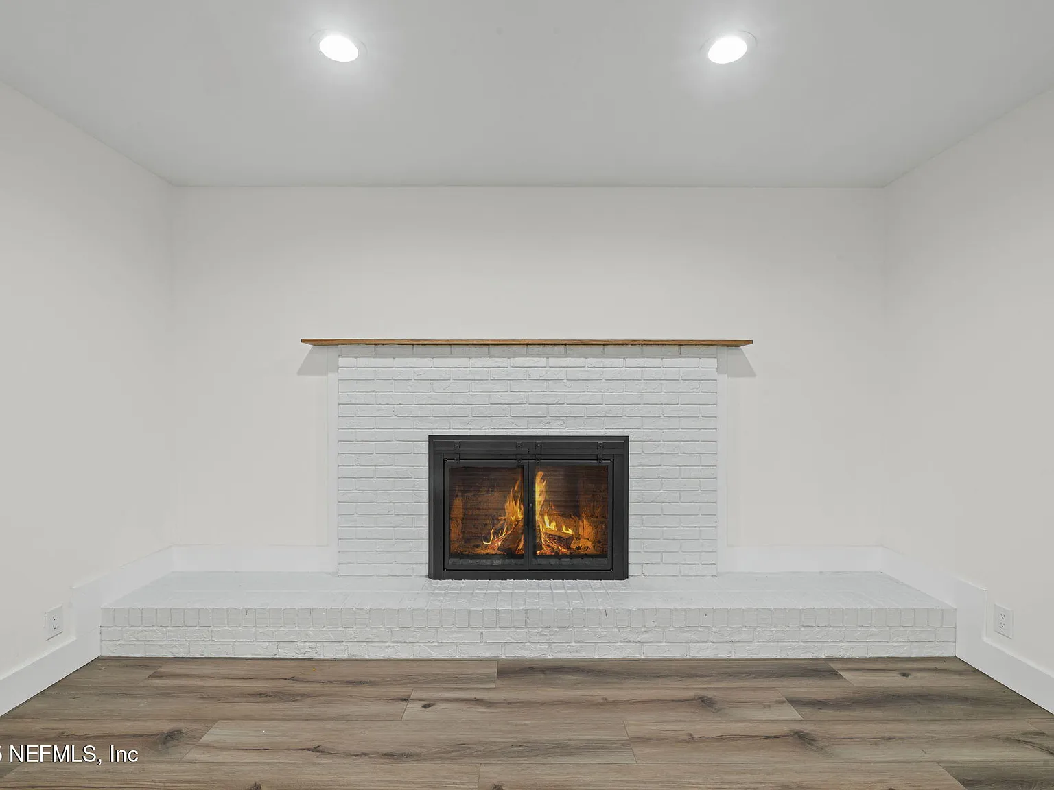 5 bed, 3.5 bath, 3159 sqft, $4,000 — Photo 3