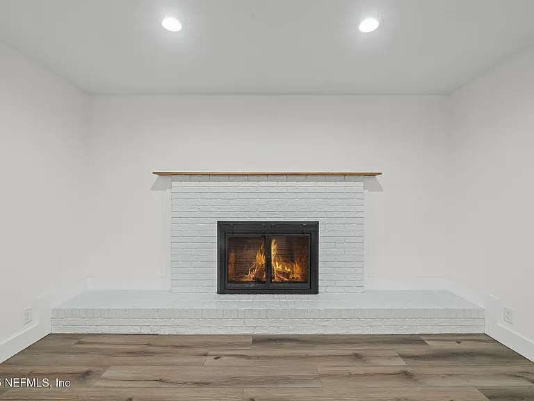 5477 Brightwater Ln — Photo 3
