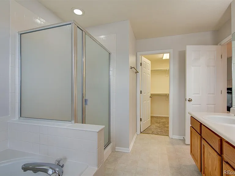 9141 Sunningdale Rd — Photo 30