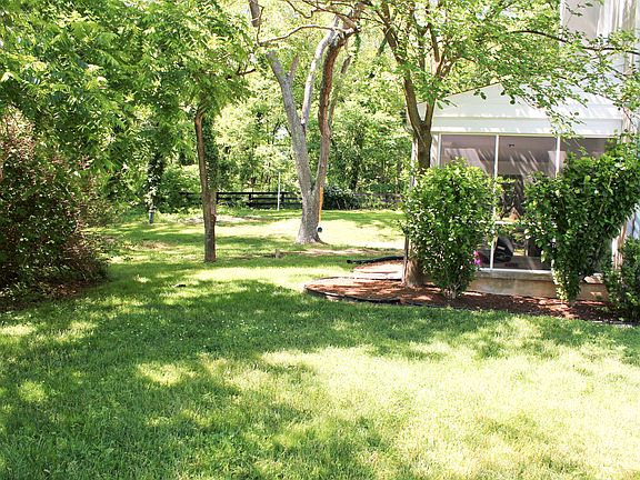 Exterior- side yard