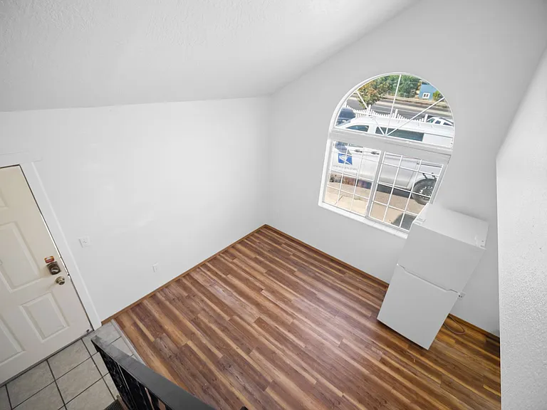Northside Lofts Fully Updated 1 Bedroom Apartment in North Spokane — Photo 20