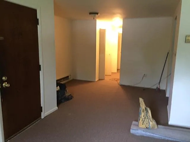 2 bed, 1000 sqft, $1,550 — Photo 3