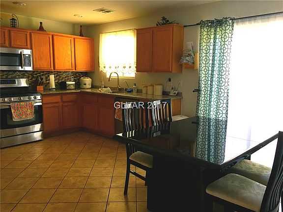 5th image of 9336 Aventurine Ct