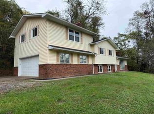 73 Redbud Dr, Clarksburg, WV 26301