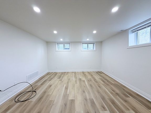 4th image of 290 Upper Paradise Rd