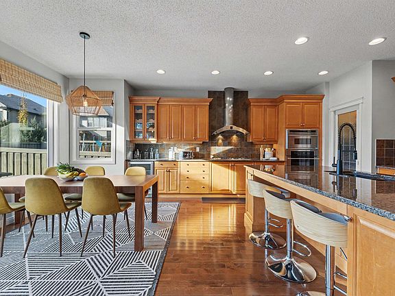 5th image of 507 Adams Way SW