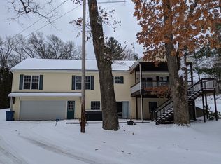 13310 Pine Island Dr NE, Sparta, MI 49345
