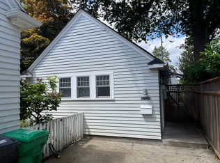 2733 NE 29th Ave #B, Portland, OR 97212
