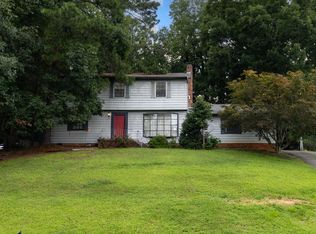 800 S Valley Wood Cir, Hixson, TN 37343
