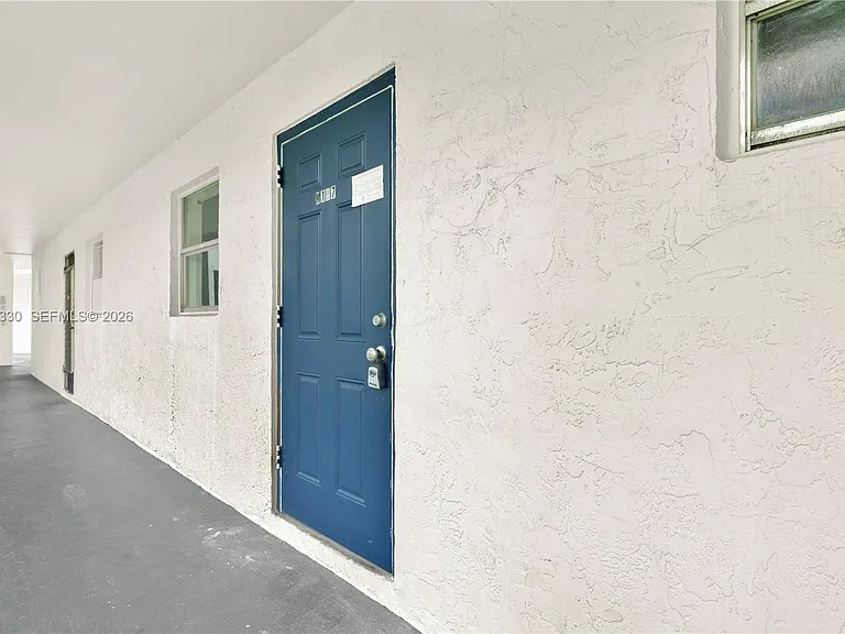 8320 Sands Point Blvd #M107 — Photo 4