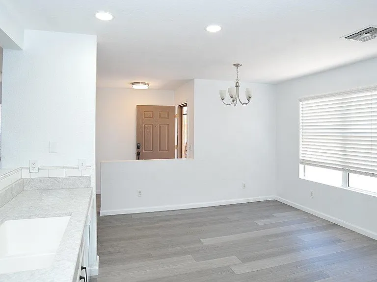7740 W Oak Stream Rd — Photo 9