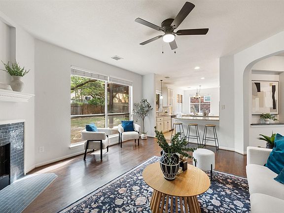 4th image of 12536 Canyon Glen Dr