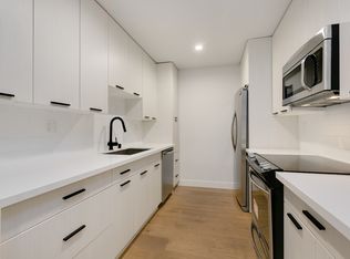 11726 Montana Ave APT 3, Los Angeles, CA 90049