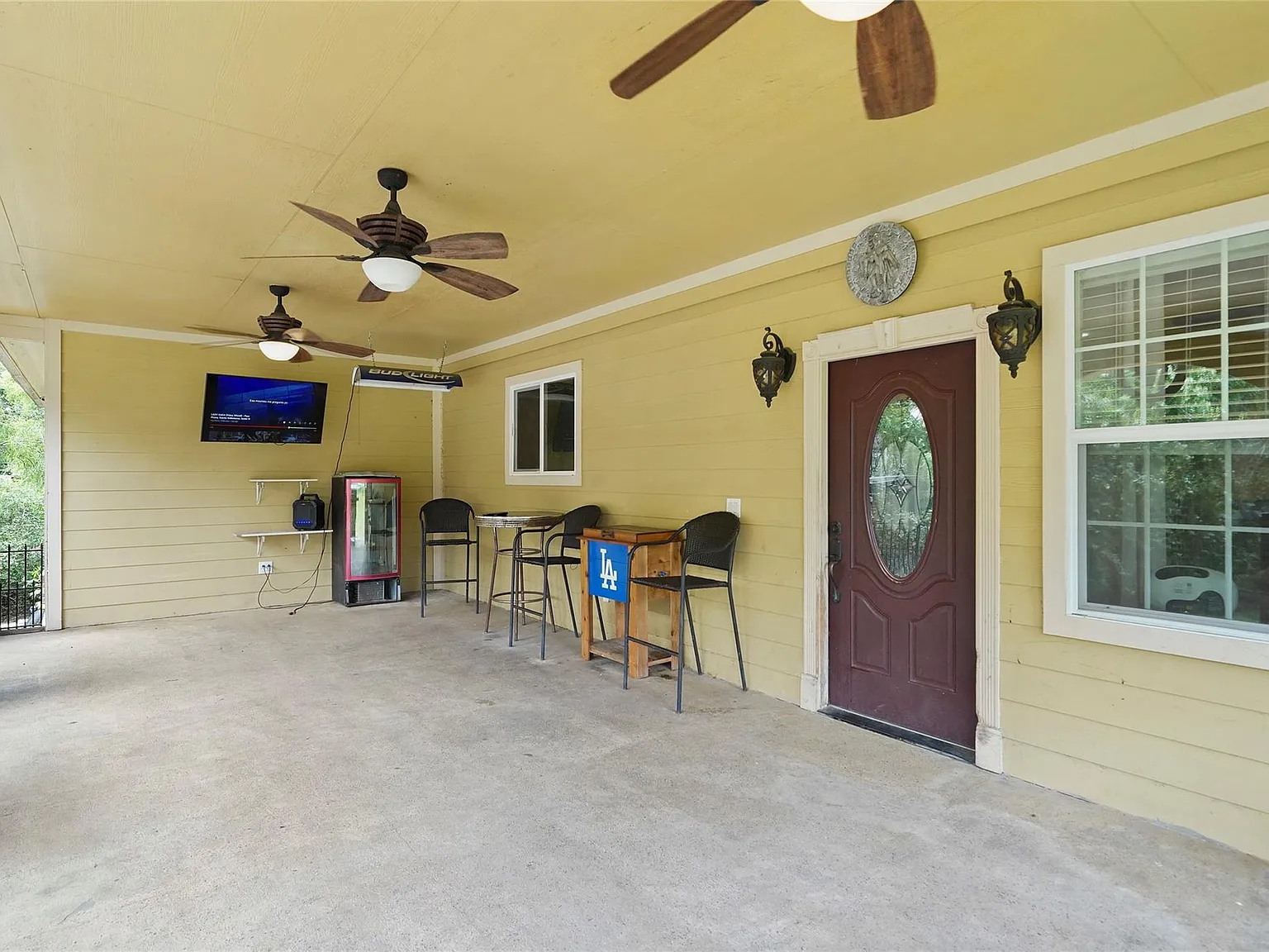 5 bed, 3452 sqft, $3,000 — Photo 2