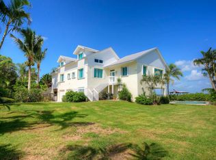 150 Paradise Point Dr, Melbourne Beach, FL 32951