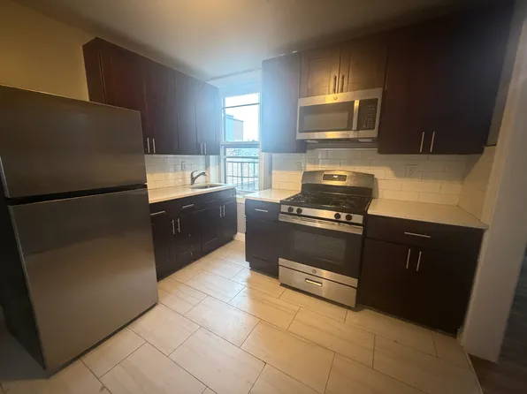 35-37 West 29th Street image 1 of 13