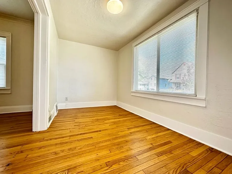 1152 Stuart St — Photo 14