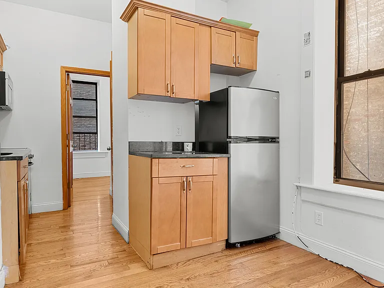 250 Broome St #3 — Photo 4