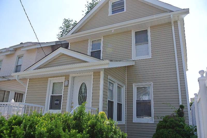 1st image of 9706 222nd St