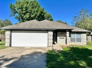 10212 Little Fox Ct, Fort Worth, TX 76108