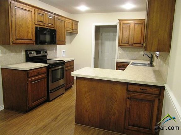 5th image of 1013 Bobwhite Ln