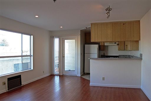 1st image of 3751 Jasmine Ave APT 202