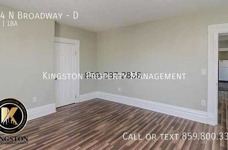 544 N Broadway St #D — Photo 12