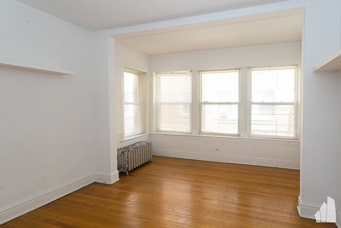 1st image of 5045 N Damen Ave