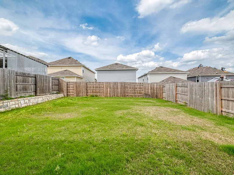 2710 Paragon Fox Dr — Photo 14
